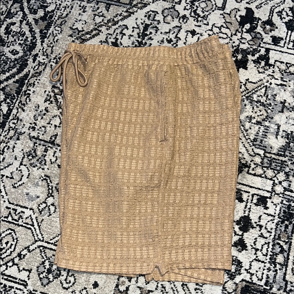 PacSun Brown Textured Shorts - Picture 8 of 10